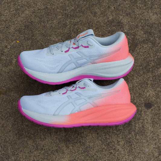 Fresh Walk Womens ASICS GEL-Cumulus 28