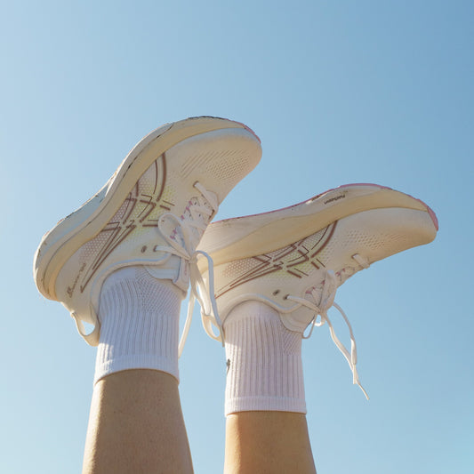 Fresh Walk Womens ASICS GEL-Kayano 33