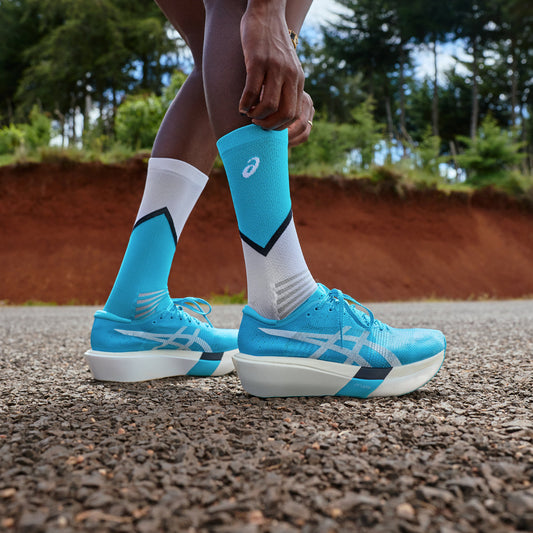 Fresh Walk Unisex ASICS Metaspeed Sky Tokyo