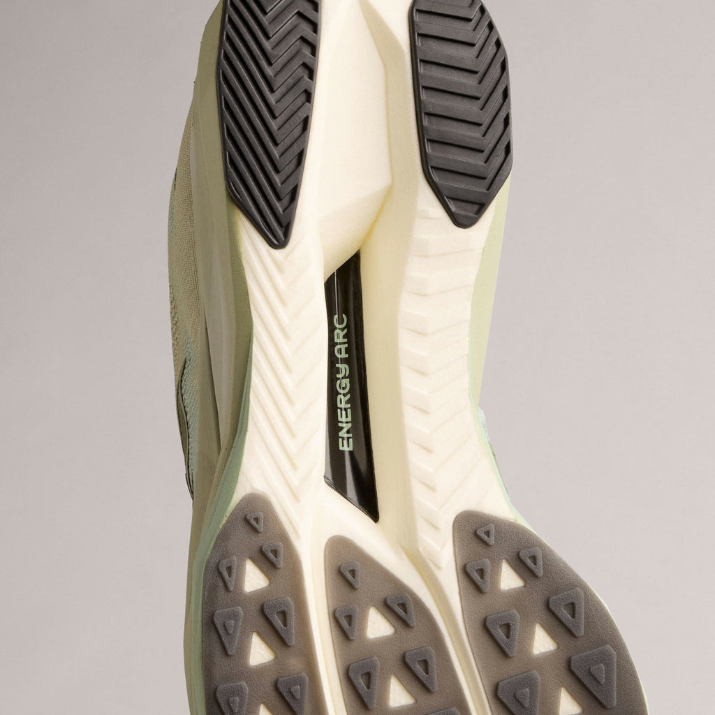 Mens New Balance FuelCell SuperComp Elite v5